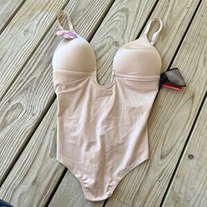 SPANXshape™ Suit Your Fancy Plunge Low-Back Thong Bodysuit L Beige NWT
